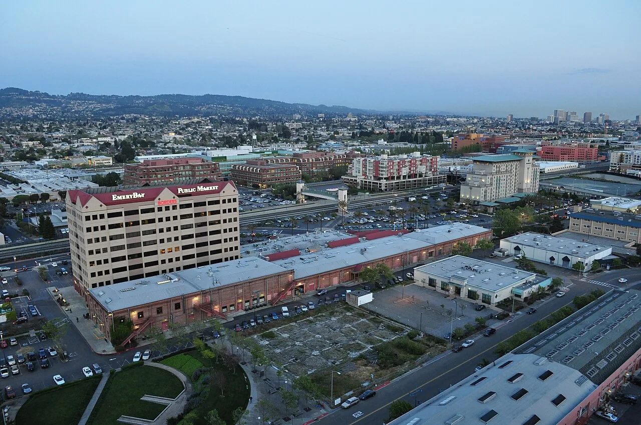 Commercial Roof Repair in Emeryville